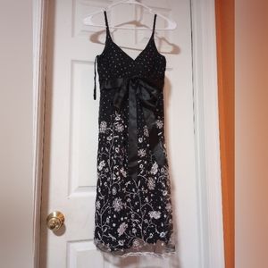 Eliza J brand beautiful dress, never worn no tags size 4P